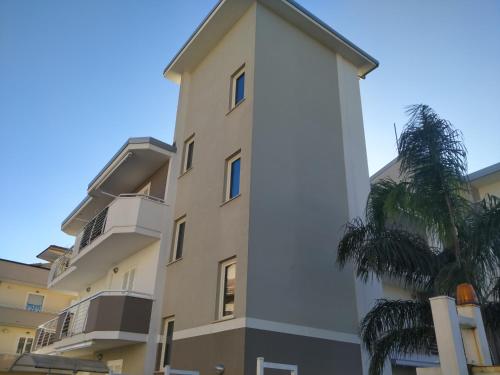  B&B White One in San Prisco