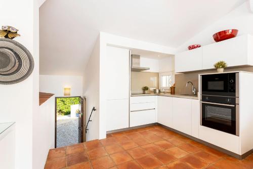 ห้องครัว, Genteel Home La Casita in หาดอัลกาซาบา