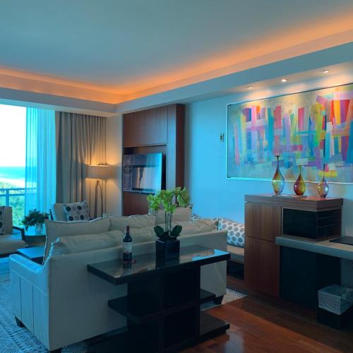 One Bal Harbour Ritz Bal Harbour in Miami Beach, USA