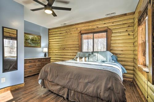 Stylish Creekside Cabin with Fire Pit Near Wineries in Pittsville, USA
