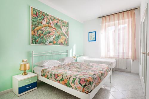 Lia Rooms 2 - main image