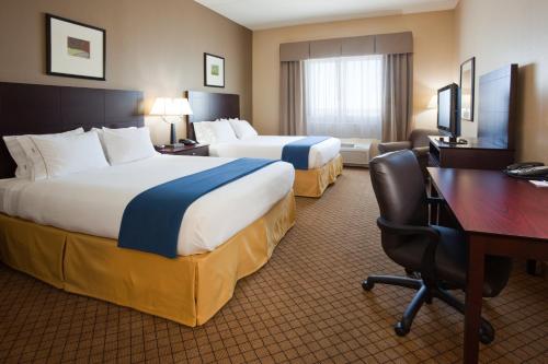 Holiday Inn Express Hotel & Suites Mankato East, an IHG Hotel