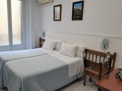 Hostal Dulcinea - image 7