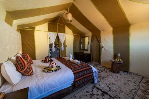 Sahara Desert Luxury Camp in Merzouga