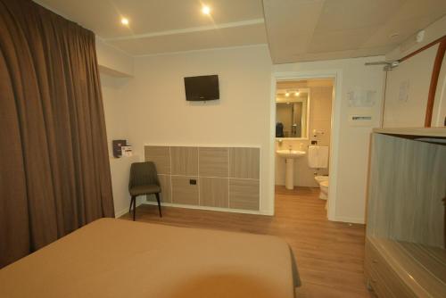 Hotel Tiempo - image 10