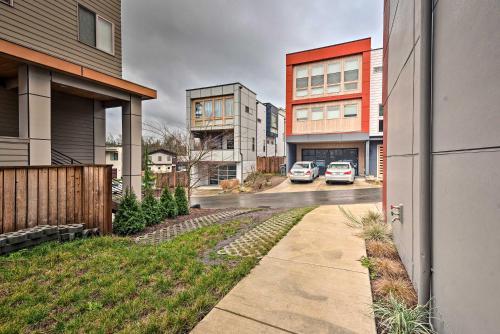 NEW! Chic Apt 5 Mi from Wineries 14 Mi to Seattle - image 4