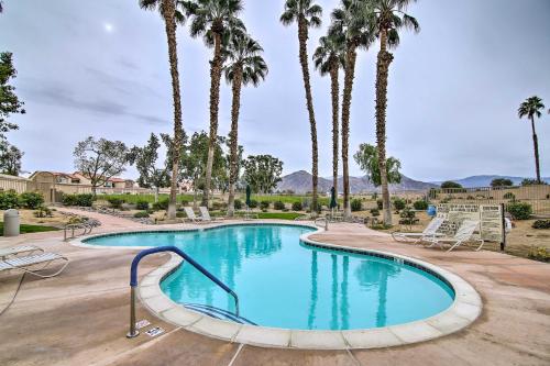Palm Royale CC Apt with Golf Course and Mtn Views! in La Quinta, USA