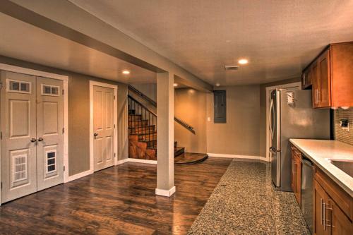 Property Less Than 1 Mile to Silver Mountain Walk to Town - image 4