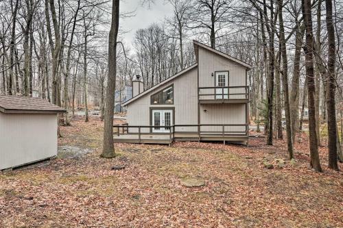 Tobyhanna Home - 11 Miles to Camelback Ski Resort!