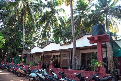 Patnem Beach Cottages