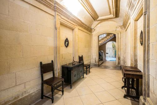 Valletta Main Street Apartment DELUXE