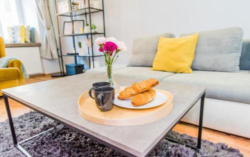 EASY RENT Apartments - KONOPNICKA 9