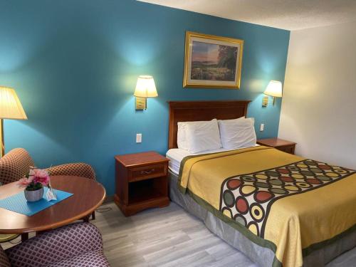 Americas Best Value Inn West Frankfort