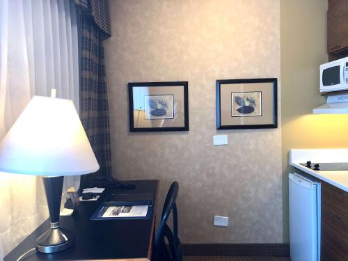 Best Western Plus Suites Downtown