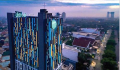 Deka Hotel Surabaya HR Muhammad