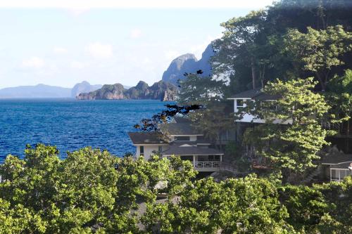 Matinloc Island Resort Room Type - Family Suite with Partial Ocean View