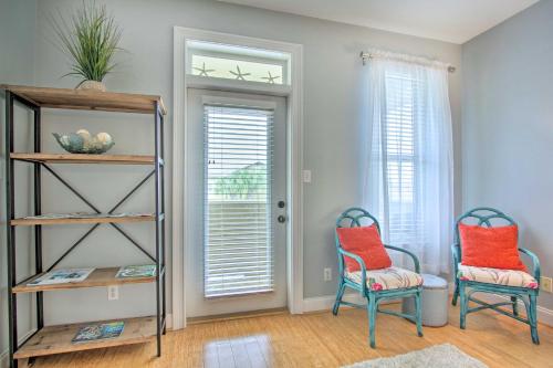 Emerald Coast Retreat on 30A half Mi to Beach! - image 3