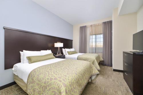 Staybridge Suites Rochester, an IHG Hotel