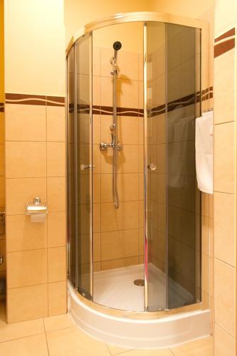 Single Room with Private Bathroom