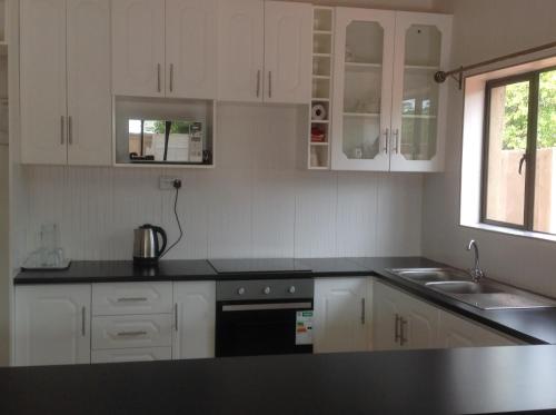 848 Guest House - image 3