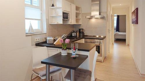 Kitchen, Appartmenthaus Monika in Ostseebad Kuhlungsborn