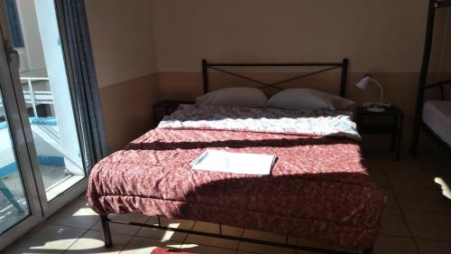 SAN REMO HOSTEL – Athens, NY