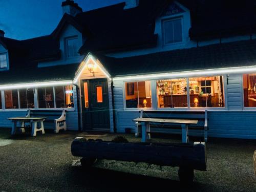 Aultguish Inn - Tap to explore photos
