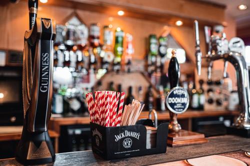 Borough Arms Hotel - image 11