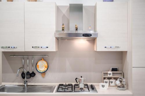 Napoli Charming Apartments Vomero Fashion and Glamour, Neapel (Foto 6)