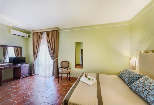 Colonna Palace Hotel Mediterraneo - image 13