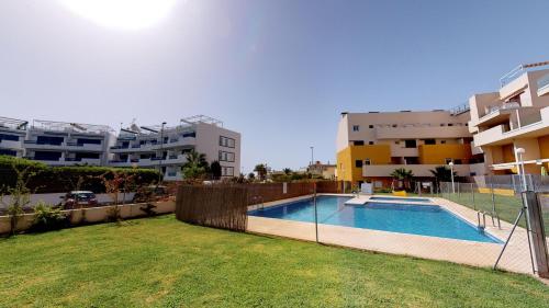 Penthouse Shopping Center Punta Prima - image 12