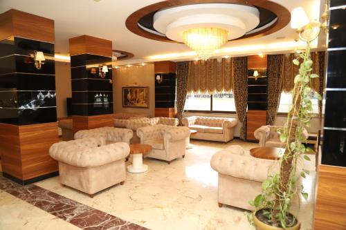 Othello Hotel - image 6