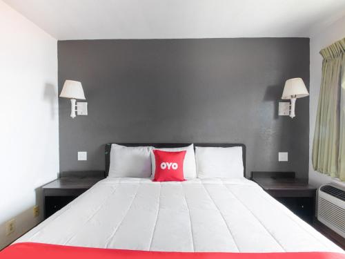 OYO Hotel Irving DFW Airport North
