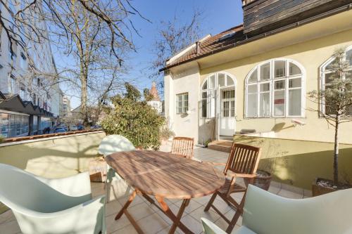 City Center Apartment with Parking, Lublaň (fotografie 2)