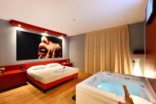 Double Room with Spa Bath