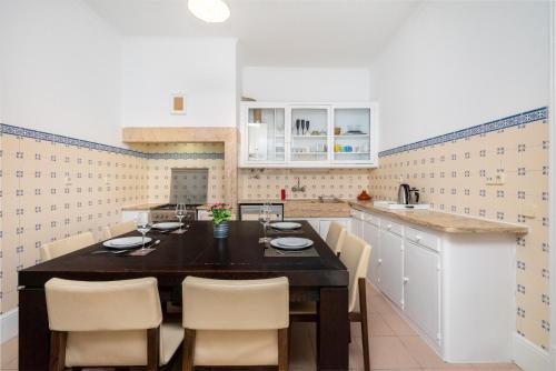WHome | Anjos 97 Pet Friendly Apartment