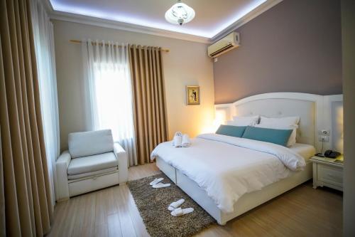 Univers Resort in เอลบาซาน