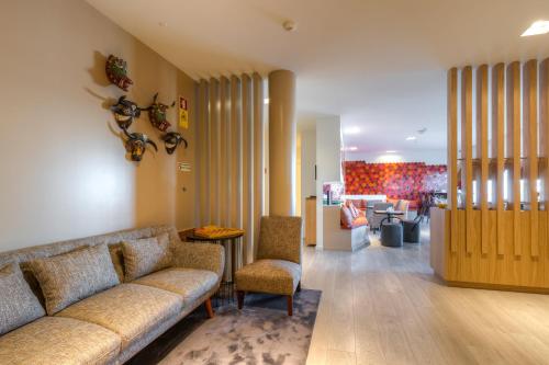Hotel Spot Family Suites, Oporto