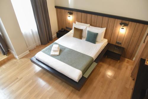 Luxir Hotel Room Type - Family Room