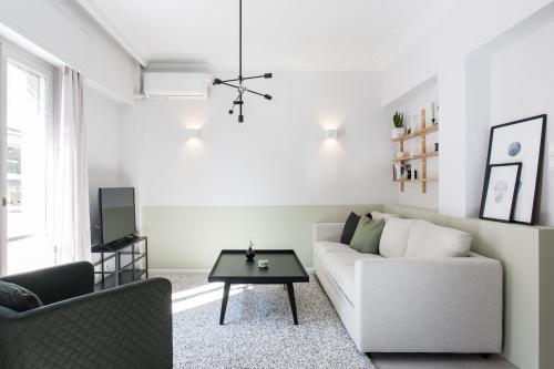 Deluxe & Stylish 2BD Apartment in Pangrati by UPSTREET 