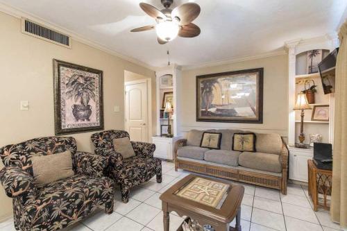 La International 206 by Padre Island Rentals - image 4