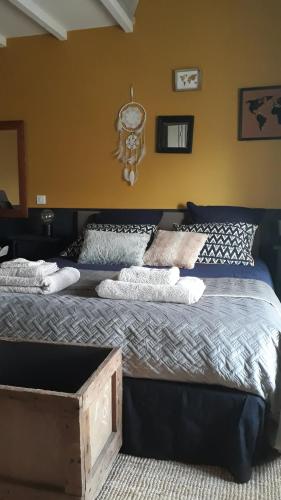1 double bed