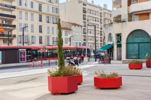 Modern studio with terrace in Nice center 3 min to the beach - Welkeys