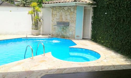 Casa em Ubatuba - Condominio com acesso ao Rio Grande