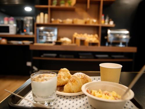 Bluesock Hostels Madrid - image 3