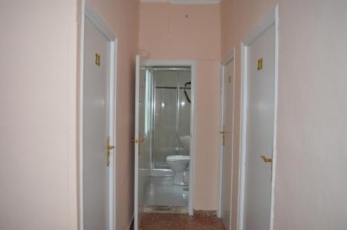 Hostal Doña Carmen - image 5