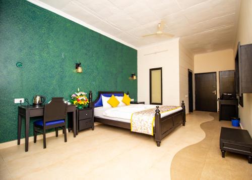 hotel photo