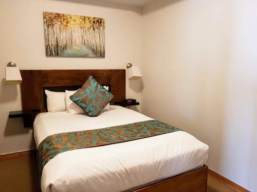 Two-Bedroom Suite with Spa Bath