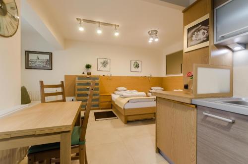 Family Apartments - Private Parking
