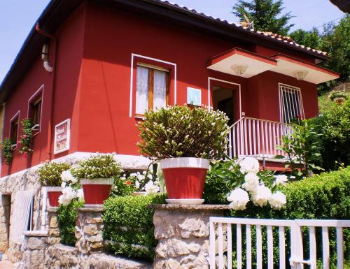 Exterior view, Apartamentos Huerta Carua I y II in Villamayor